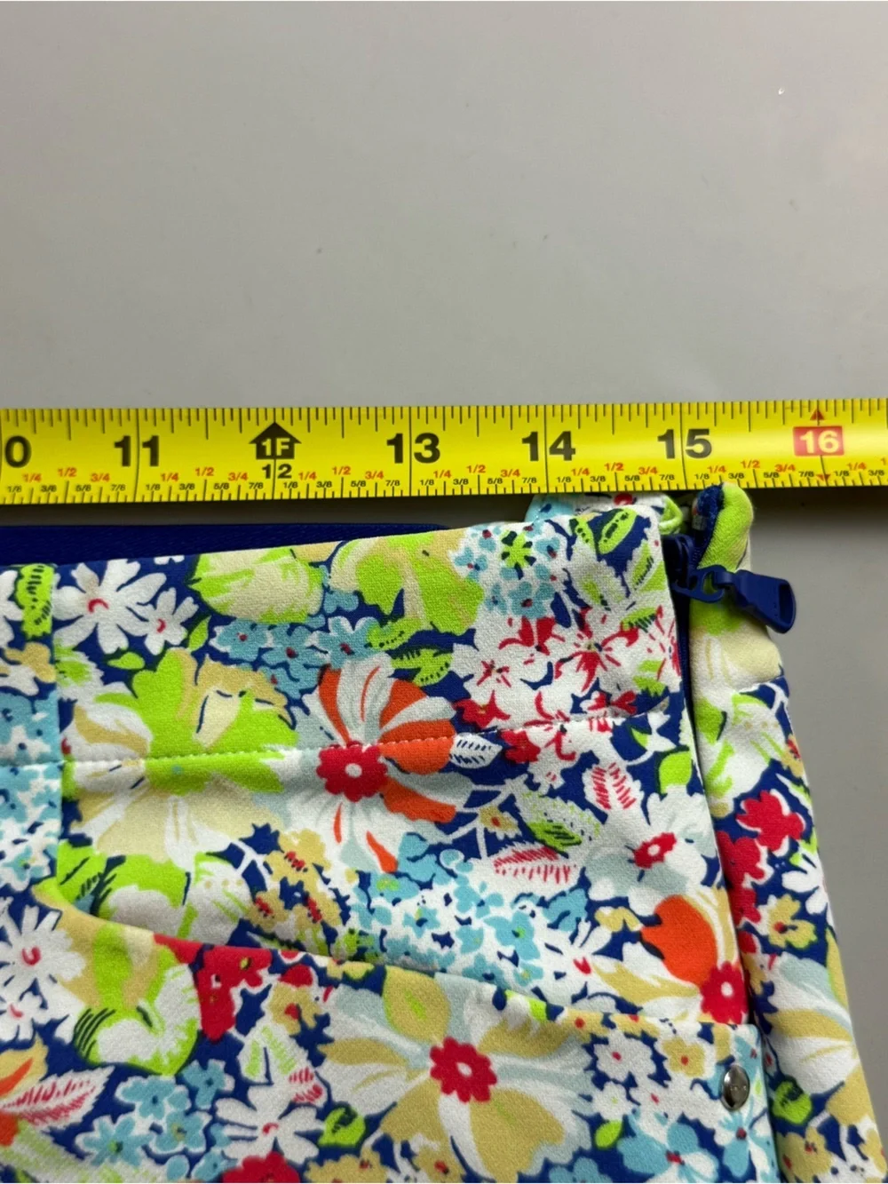 RLX Ralph Lauren Womens 6 Floral Golf Pants Tropical Stretch Performance